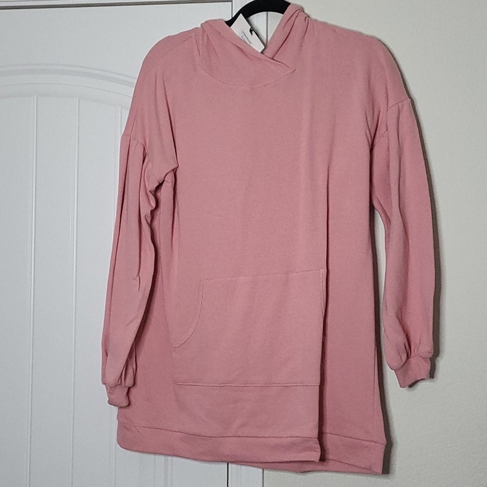 Women's pink puff sleeve fleece pullover